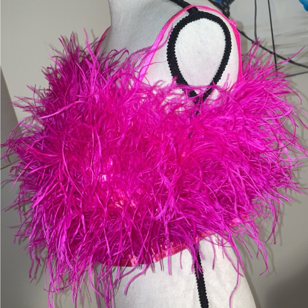 Feather top